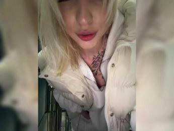 Cristi-Candy — 在 bongacams 直播的网络摄像头模特