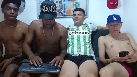 charles_king — 在 stripchat 直播的网络摄像头模特