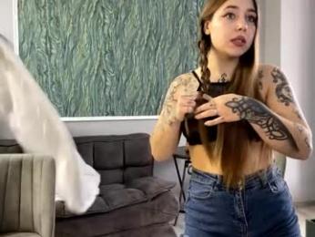 miley_and_michael — Chaturbate stream photo (Apr 2026)