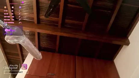 adara_le — Stripchat stream photo (Apr 2026)