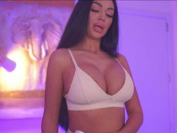 BlackCloverX — 在 bongacams 直播的网络摄像头模特