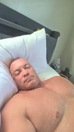 BeastMonsterxxx — 在 cam4 直播的网络摄像头模特