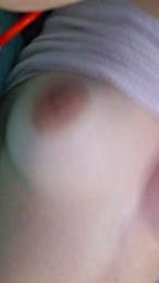 leticiaaa42 — Cam4 stream photo (Aug 2026)