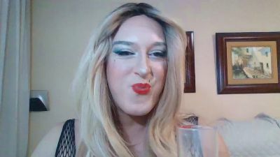 estefanitv1 — Cam4 stream photo (Aug 2026)