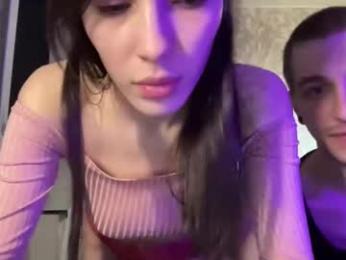 sweetiepipe — 在 chaturbate 直播的网络摄像头模特