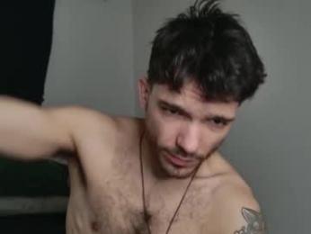 jackdesfeux — 在 chaturbate 直播的网络摄像头模特