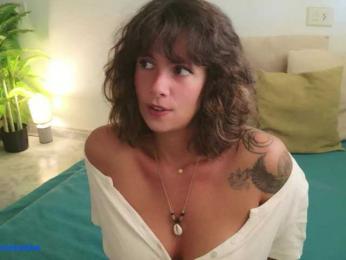 DeliFlower — Bongacams stream photo (Aug 2026)