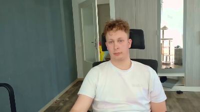 maxboner94 — Cam4 stream photo (Apr 2026)