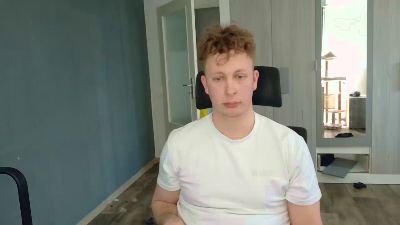 maxboner94 — Cam4 stream photo (Apr 2026)