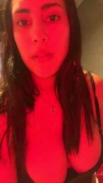 Reyna444 — Cam4 stream photo (May 2026)