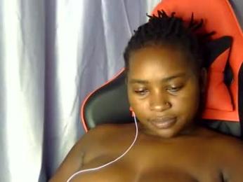 african001 — Chaturbate stream photo (Apr 2025)