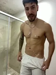 Guyinthemountain — stripchat