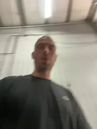 Rotteei1 — Stripchat stream photo (Aug 2026)
