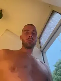 Rotteei1 — Stripchat stream photo (Aug 2026)