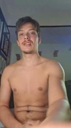 Bballss — Cam4 stream photo (Apr 2026)