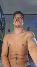 Bballss — 在 cam4 直播的网络摄像头模特