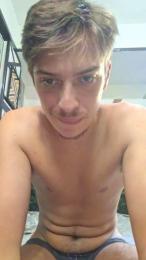 Bballss — Cam4 stream photo (Apr 2026)