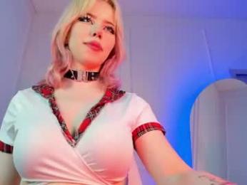 stella_la_la — 在 chaturbate 直播的网络摄像头模特