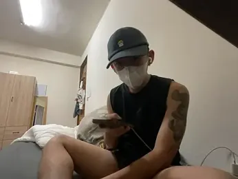 boyjoe10 — 在 stripchat 直播的网络摄像头模特