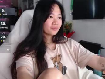 sexypenguin13 — Chaturbate stream photo (Feb 2026)