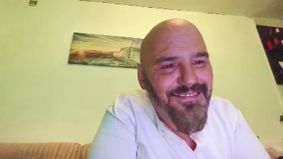 superchuk1 — 在 cam4 直播的网络摄像头模特