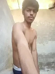 monster_33 — 在 stripchat 直播的网络摄像头模特