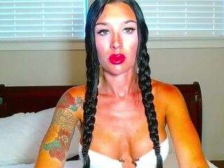 tighttinymilf — Camsoda stream photo (Apr 2026)