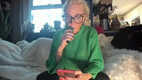 Kinky_Kath — Stripchat stream photo (Dec 2024)