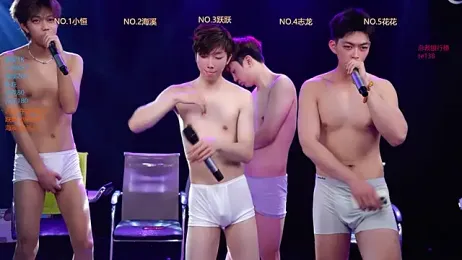 Gay-NextDoor — 在 stripchat 直播的网络摄像头模特