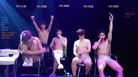 Gay-NextDoor — 在 stripchat 直播的网络摄像头模特