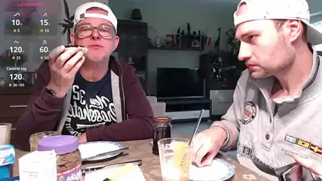 xxJANI2xx — 在 stripchat 直播的网络摄像头模特