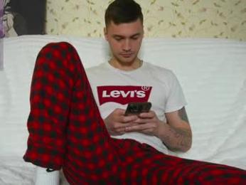 johnstoneisland — Chaturbate stream photo (Apr 2026)