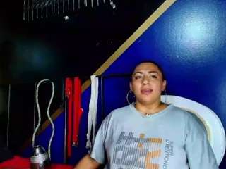 yingandyangg — 在 camsoda 直播的网络摄像头模特