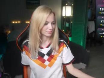 like_pie — 在 chaturbate 直播的网络摄像头模特