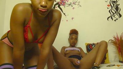 cheeky_angels — Cam4 stream photo (Feb 2026)