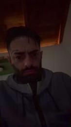 Itaalic — 在 cam4 直播的网络摄像头模特