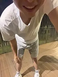 Liam_Moss — 在 stripchat 直播的网络摄像头模特