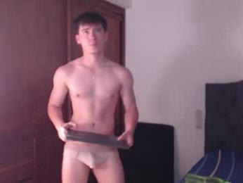 harry_brown2324 — Chaturbate stream photo (Mar 2026)
