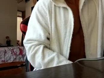 adam_valencia — Chaturbate stream photo (Jul 2026)