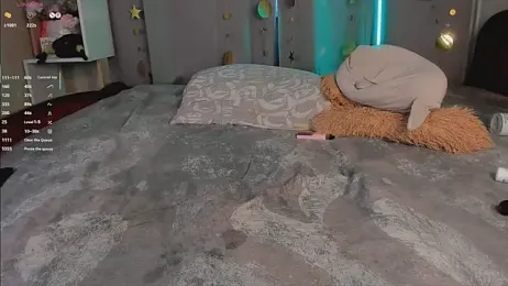 Jess_Lui — 在 stripchat 直播的网络摄像头模特