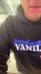 Mr_02_93 — 在 cam4 直播的网络摄像头模特