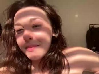 justbecauseiloveit — 在 chaturbate 直播的网络摄像头模特