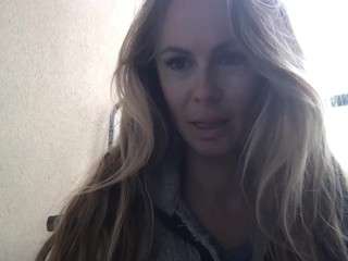 roryjhey — 在 camsoda 直播的网络摄像头模特