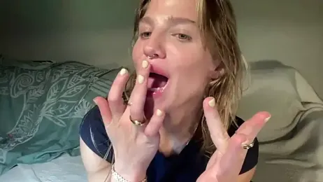 littleish — stripchat