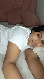 latin_indian — Stripchat stream photo (Sep 2026)