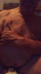 emmasuel84 — Cam4 stream photo (Jun 2026)