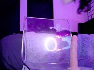 midnightrose11 — Camsoda stream photo (Mar 2026)