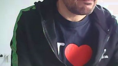 MisterCrack — 在 cam4 直播的网络摄像头模特