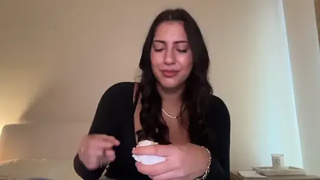 sieeena — 在 stripchat 直播的网络摄像头模特