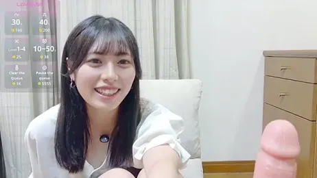 Lumi-chan — 在 stripchat 直播的网络摄像头模特